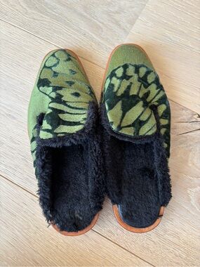 Free People Green Velvet Butterfly Slip-On Mules with Faux Fur. Made in India